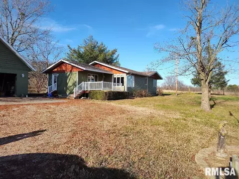1701 Moses Rd, Mounds, IL 62964