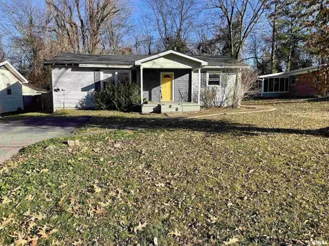 16 Adkins St, Metropolis, IL 62960