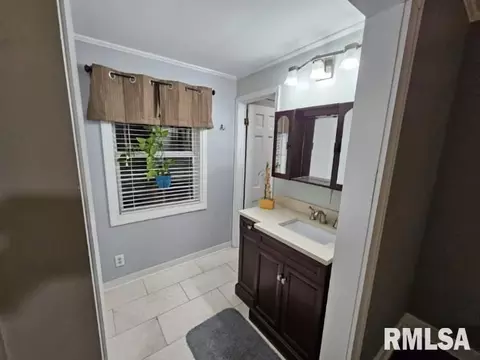1601 Pace Ave, Mount Vernon, IL 62864 photo 17