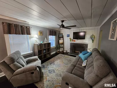 1601 Pace Ave, Mount Vernon, IL 62864 photo 9