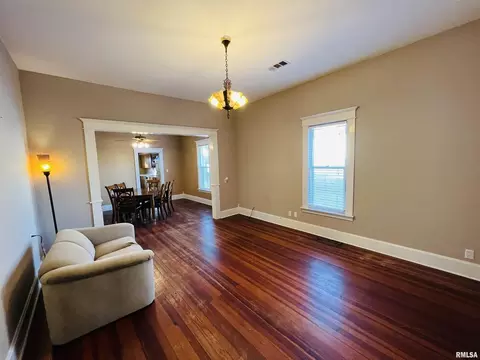 2109 Saline Ave, Eldorado, IL 62930 photo 12