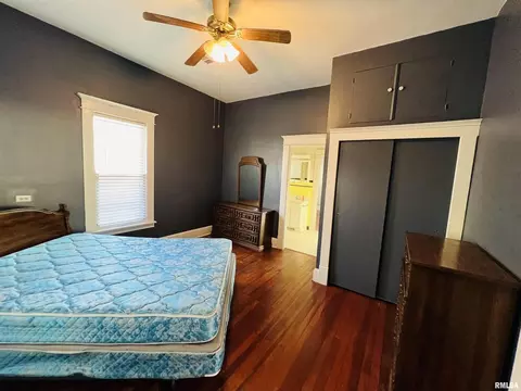 2109 Saline Ave, Eldorado, IL 62930 photo 13