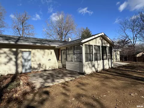 1620 Midway, Herrin, IL 62948 photo 4