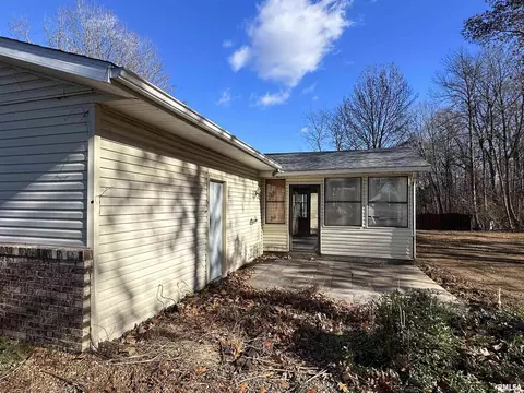 1620 Midway, Herrin, IL 62948 photo 3