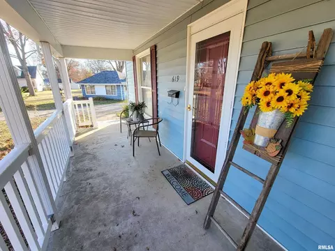 619 N Olive St, Flora, IL 62839 photo 74