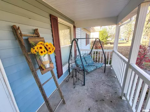 619 N Olive St, Flora, IL 62839 photo 73