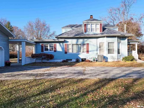 619 N Olive St, Flora, IL 62839 photo 5