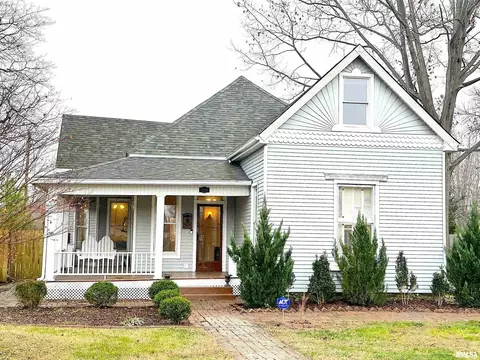 2203 Division St, Murphysboro, IL 62966