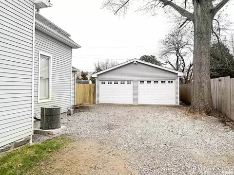 2203 Division St, Murphysboro, IL 62966 photo 33