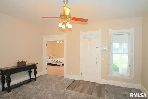 2203 Division St, Murphysboro, IL 62966 photo 7