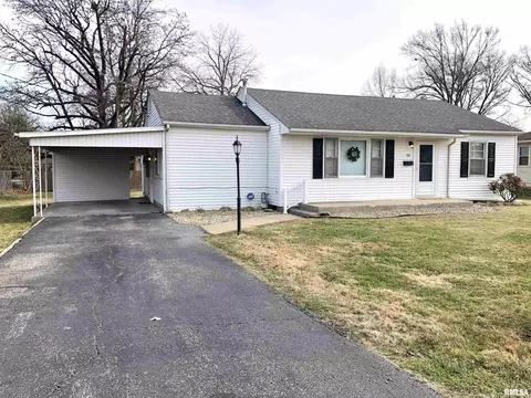 201 S 2nd St, Marion, IL 62959 photo 2