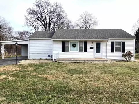 201 S 2nd St, Marion, IL 62959