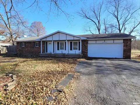 4232 Oak Glen Dr, Salem, IL 62881