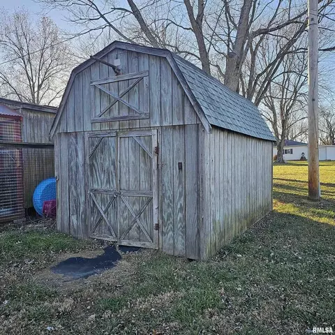 150 Kane Rd, Eldorado, IL 62930 photo 6