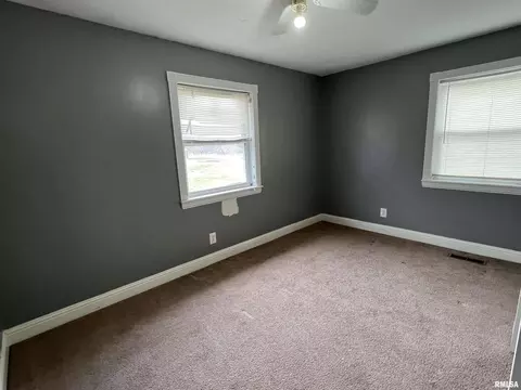 150 Kane Rd, Eldorado, IL 62930 photo 14