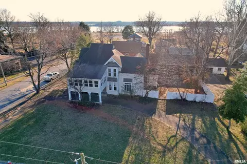 314 E 3rd St, Metropolis, IL 62960 photo 4