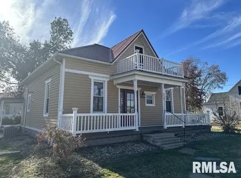 292 W 2nd St, Addieville, IL 62214