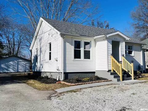 413 S Main St, Jonesboro, IL 62952