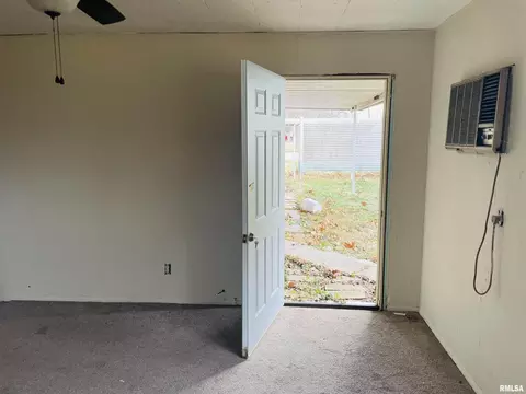 320 Broadway Hwy, Centralia, IL 62801 photo 21
