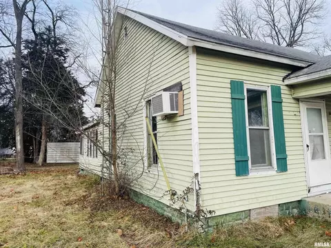 320 Broadway Hwy, Centralia, IL 62801 photo 4