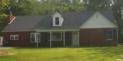 800 State St, Eldorado, IL 62930 photo 2