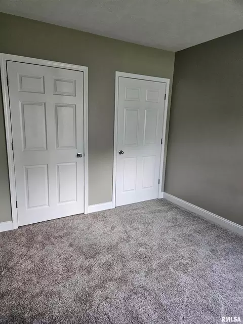 800 State St, Eldorado, IL 62930 photo 18