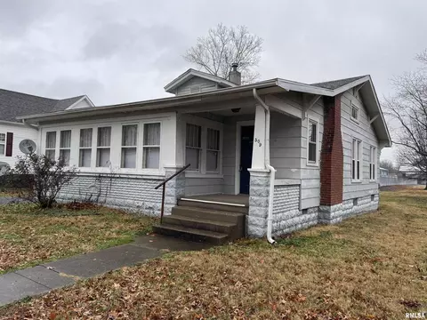 509 S Hill St, Marion, IL 62959