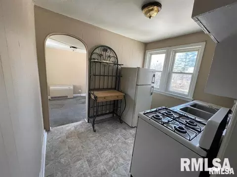 305 W Kell St, Centralia, IL 62801 photo 41