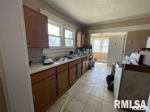 305 W Kell St, Centralia, IL 62801 photo 48