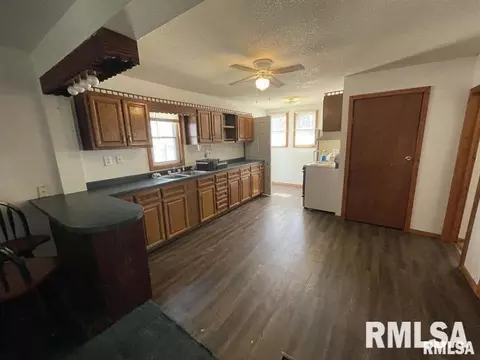 305 W Kell St, Centralia, IL 62801 photo 35