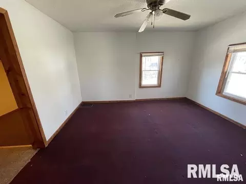 305 W Kell St, Centralia, IL 62801 photo 33