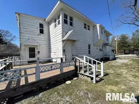 305 W Kell St, Centralia, IL 62801 photo 2