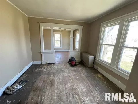 305 W Kell St, Centralia, IL 62801 photo 46