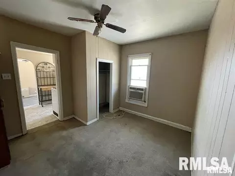 305 W Kell St, Centralia, IL 62801 photo 40