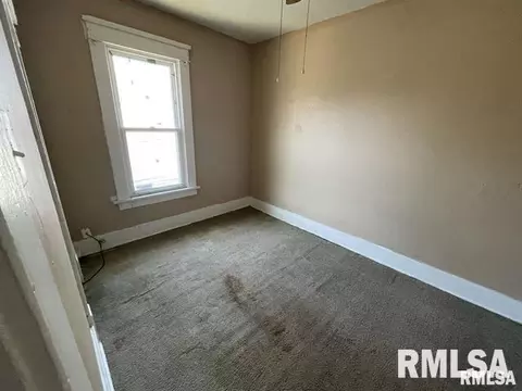 305 W Kell St, Centralia, IL 62801 photo 36