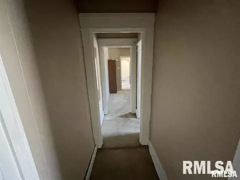 305 W Kell St, Centralia, IL 62801 photo 37