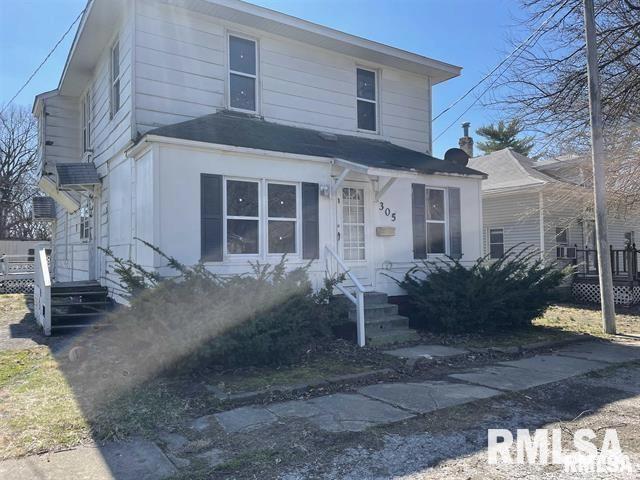 305 W Kell St, Centralia, IL 62801