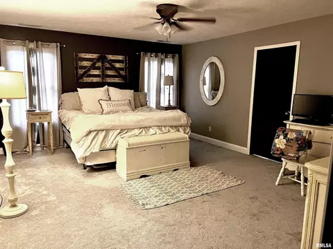 13496 Davidson Rd, Marion, IL 62959 photo 8