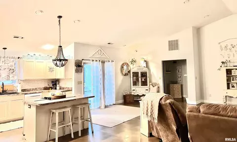 13496 Davidson Rd, Marion, IL 62959 photo 3