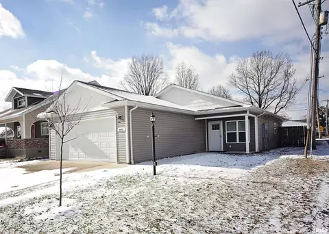 606 S Calumet St, Marion, IL 62959