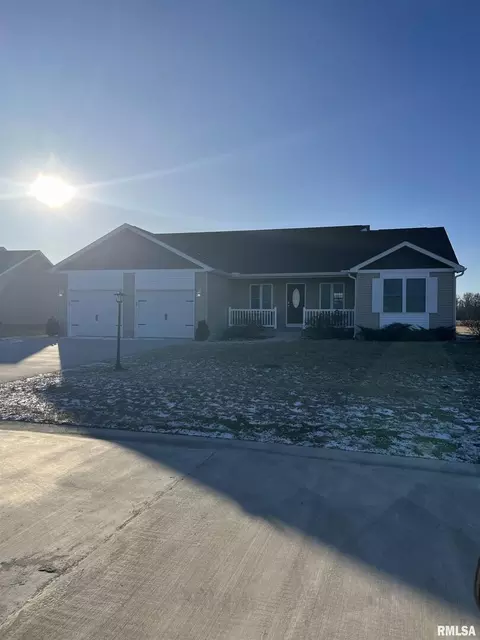 769 Fulton Dr, Centralia, IL 62801
