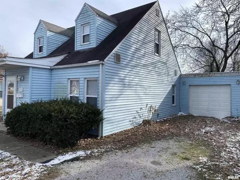 1015 E 3rd St, Centralia, IL 62801 photo 23