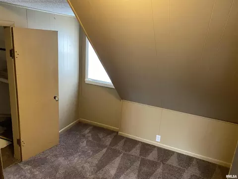 1015 E 3rd St, Centralia, IL 62801 photo 13