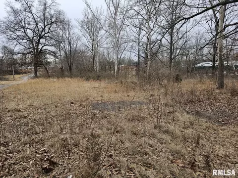 1301 Park Ave, Mount Vernon, IL 62864