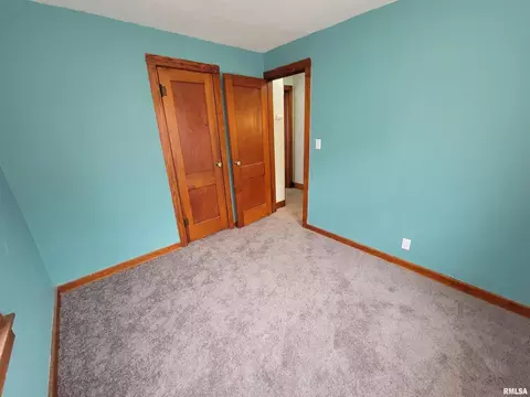 237 W Elm St, Noble, IL 62868 photo 23