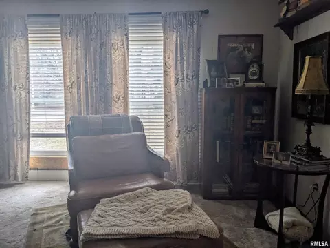 310 W Main St, Ewing, IL 62836 photo 5
