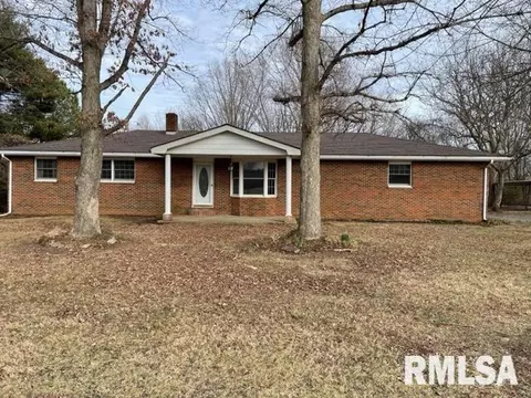 2704 State Highway 145 S Hwy, Metropolis, IL 62960