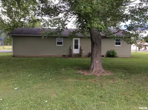 10 Mitchell Dr, Wayne City, IL 62895 photo 15