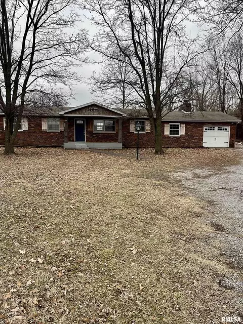 604 S Water St, Harrisburg, IL 62946
