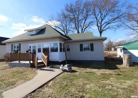 120 N Commercial, Centralia, IL 62801